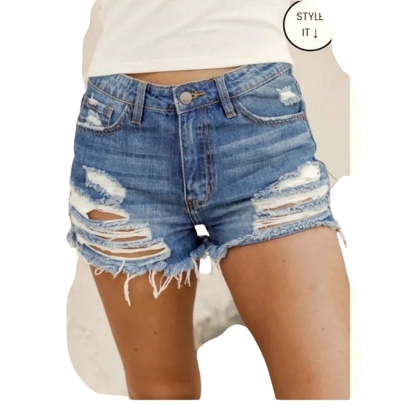 Pink Lily Nature 3" No More Wishing Distressed Denim Jean Shorts Size Medium - Picture 13 of 13